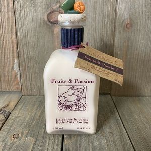 Fruits & Passion Orange Cantaloup Body Milk Lotion